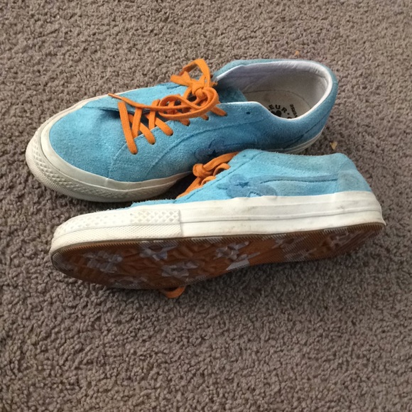 converse with flowers on the bottom